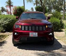 جیپ گراند شیرۆکی